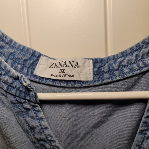 Zenana v neck long sleeve button down size 3X - Picture 3 of 8